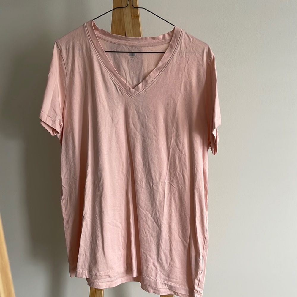 Short Sleeve Pink V-Neck Tee